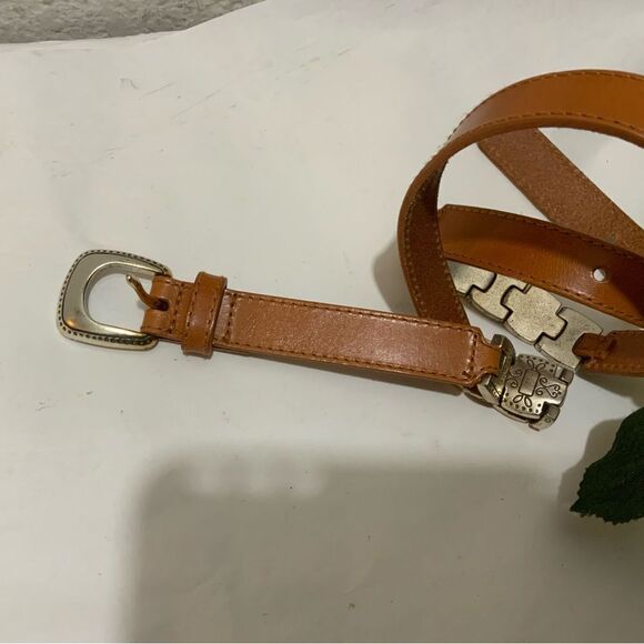 New Beautiful Fossil belt skinny tan metal size Small main image 5